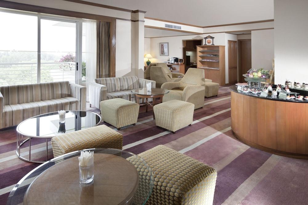 Dorsett Grand Labuan Hotel Kültér fotó