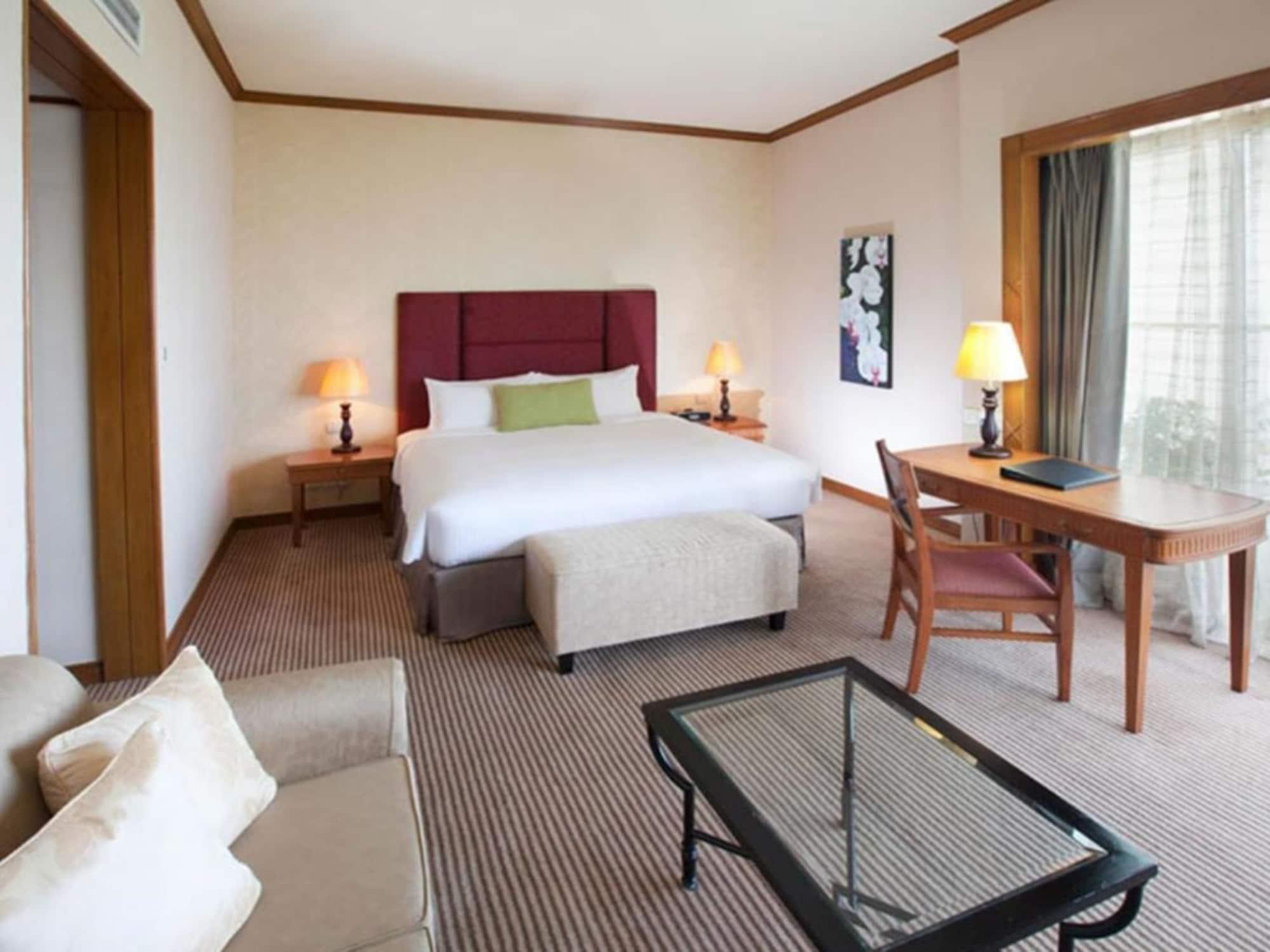 Dorsett Grand Labuan Hotel Kültér fotó